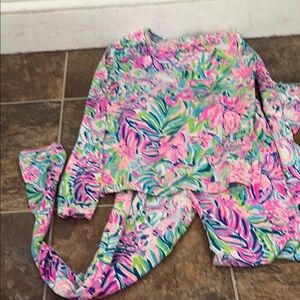 Lily Pulitzer girls pajamas only wore once!